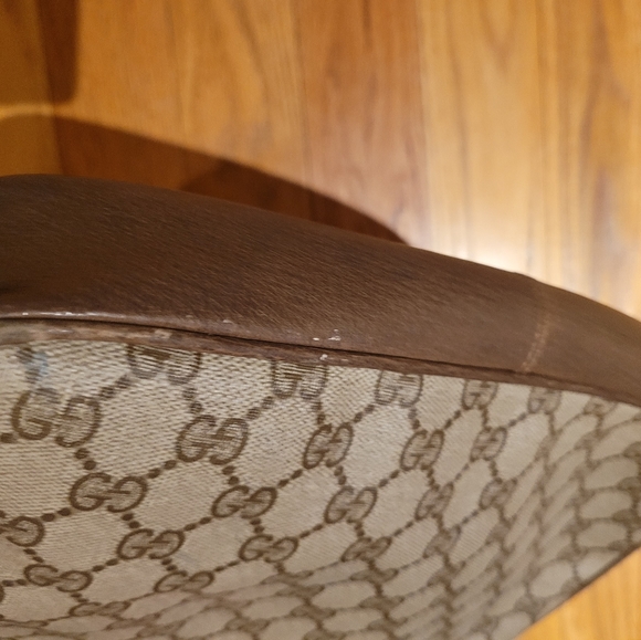 Authentic Vintage Gucci Shoulder Bag - Picture 12 of 14